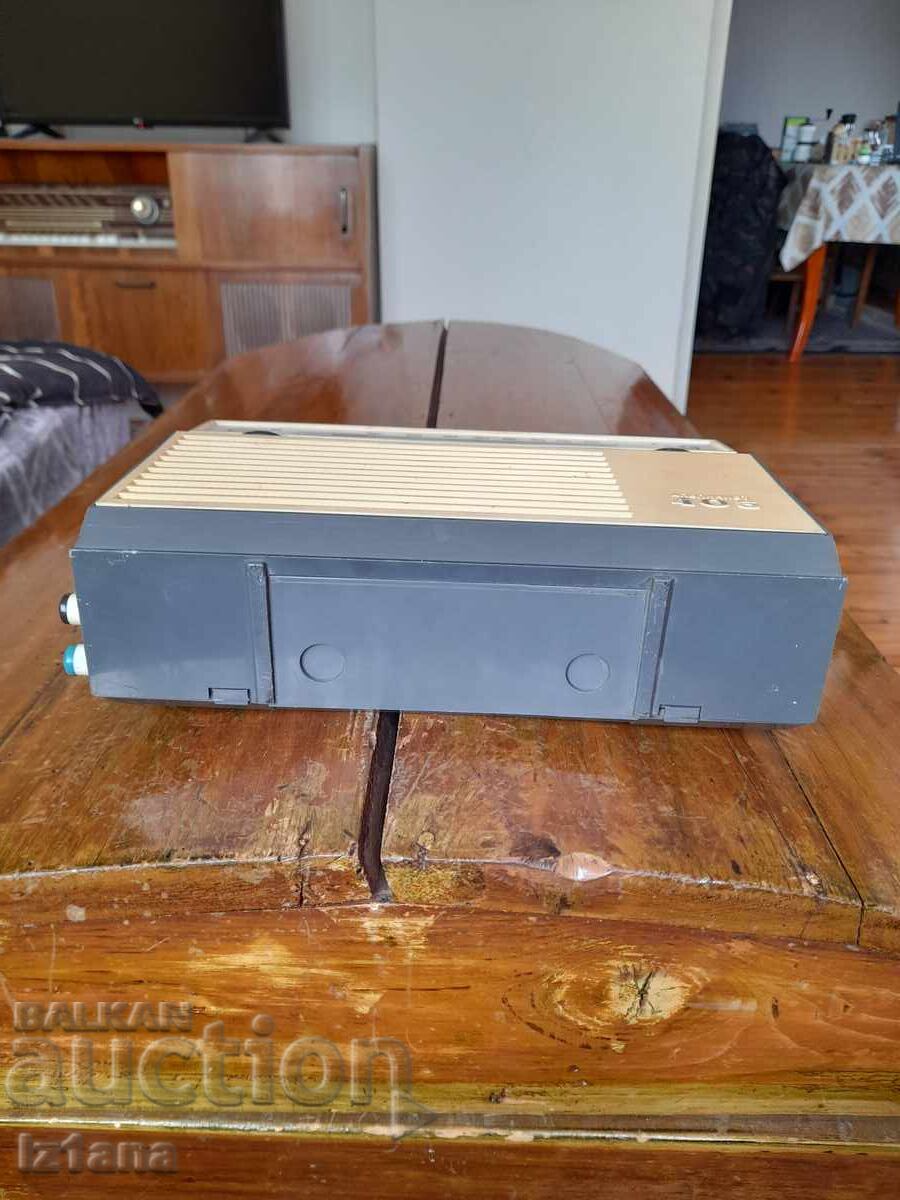 Old radio, Alpinist 405 radio receiver - 6 Old radio, Alpinist 405 radio receiver - 6