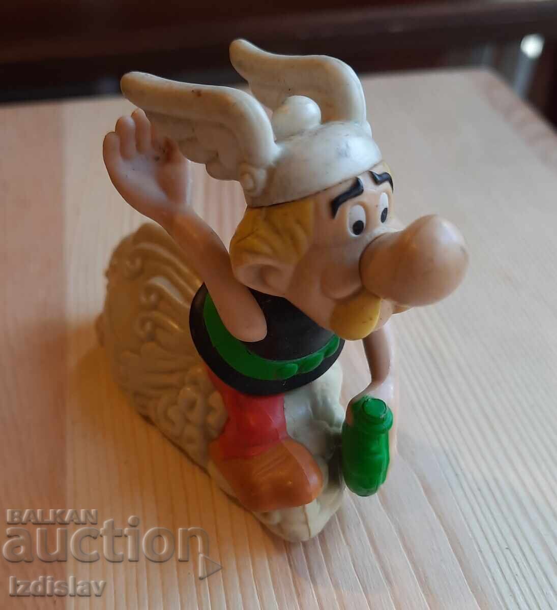 Jucărie de colecție. Jucărie de colecție.