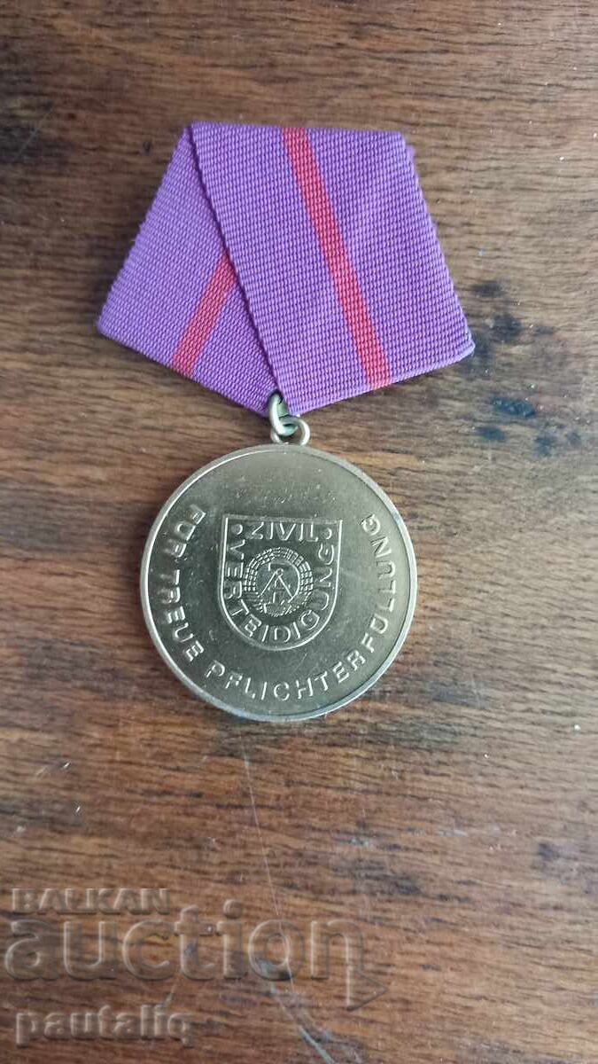 GDR MEDAL with price 20.00 BGN | € 10.23