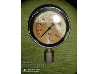 Old pressure gauge