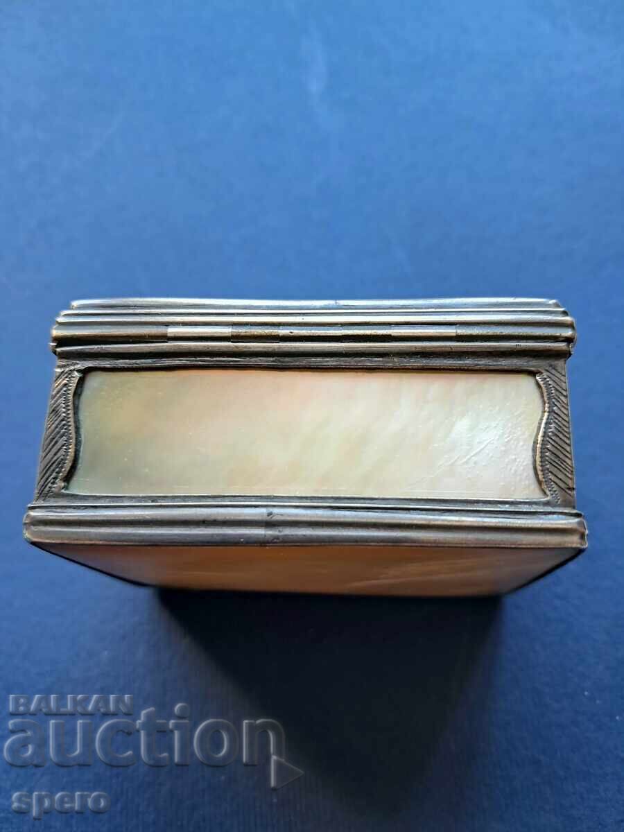 Παράδοση Κουτιά κοσμημάτων - ασημί, φίλντισι Παράδοση Κουτιά κοσμημάτων - ασημί, φίλντισι