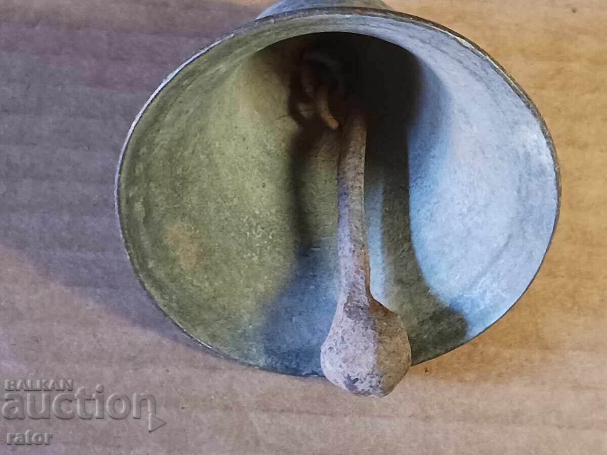 Auction Old bronze bell, bell, bell Auction Old bronze bell, bell, bell