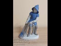 German Lippelsdorf porcelain figure statuette