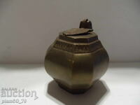 No.*7901 old small metal / bronze vessel