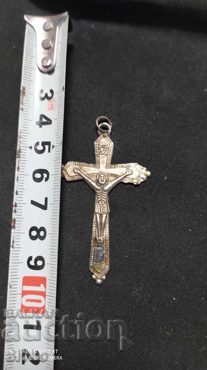 Delivery of Pendant cross Delivery of Pendant cross