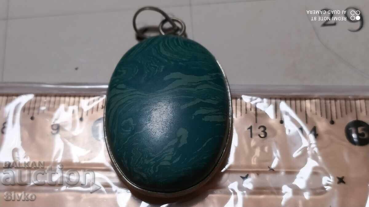 Delivery of Malachite pendant Delivery of Malachite pendant