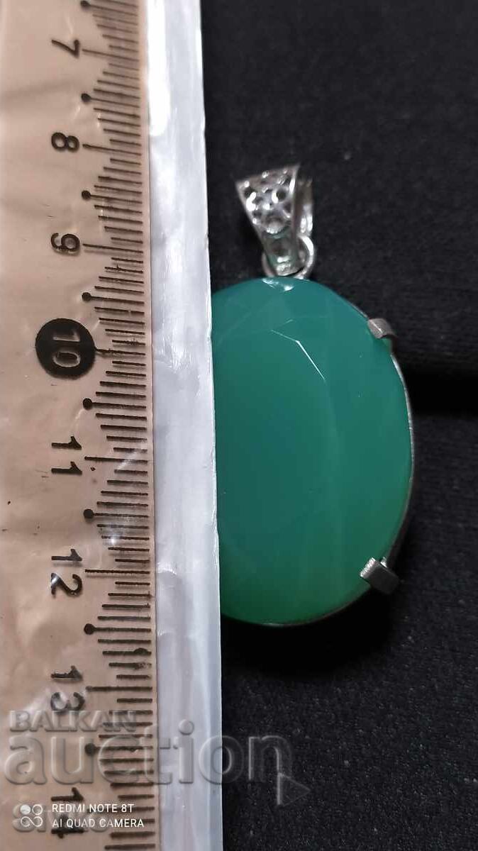 Delivery of Opal pendant 133.15 carats 33.00x26.40x18.30 mm Delivery of Opal pendant 133.15 carats 33.00x26.40x18.30 mm