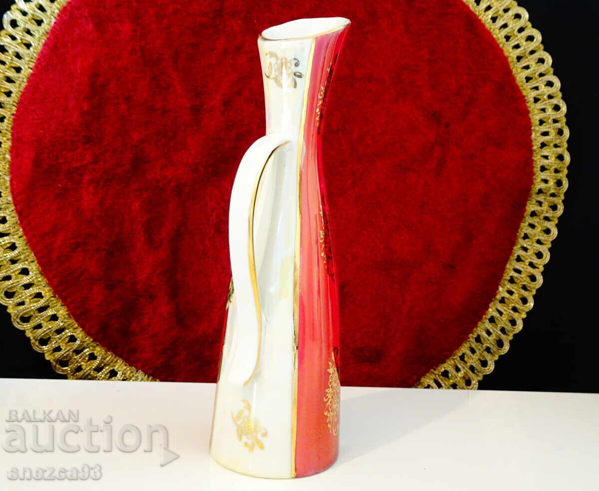 Аукцион Ваза,кана,баварски порцелан,злато. Аукцион Ваза,кана,баварски порцелан,злато.