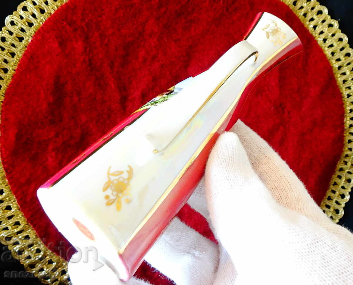 Ваза,кана,баварски порцелан,злато. - 6 Ваза,кана,баварски порцелан,злато. - 6