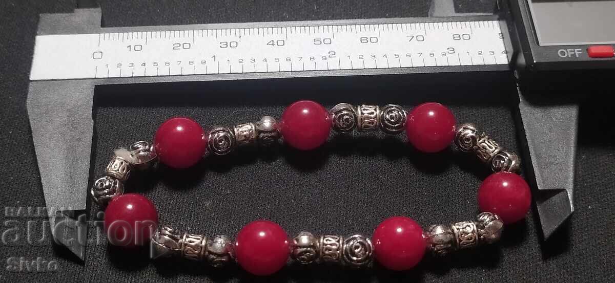 Auction Necklace and bracelet set, red stone Auction Necklace and bracelet set, red stone