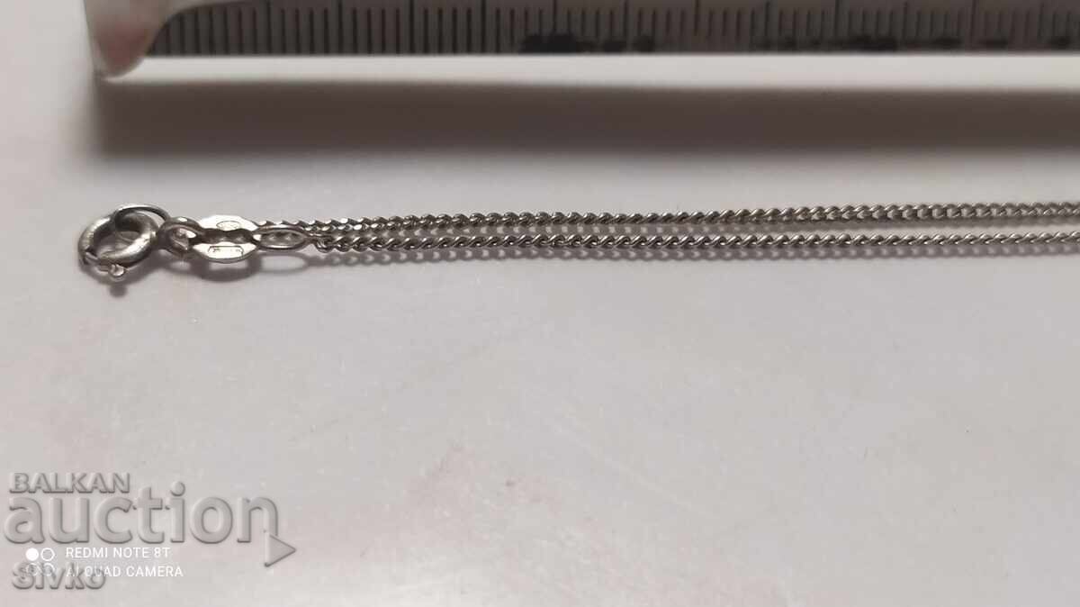 Silver chain marking with price 9.99 BGN | € 5.11 Silver chain marking with price 9.99 BGN | € 5.11