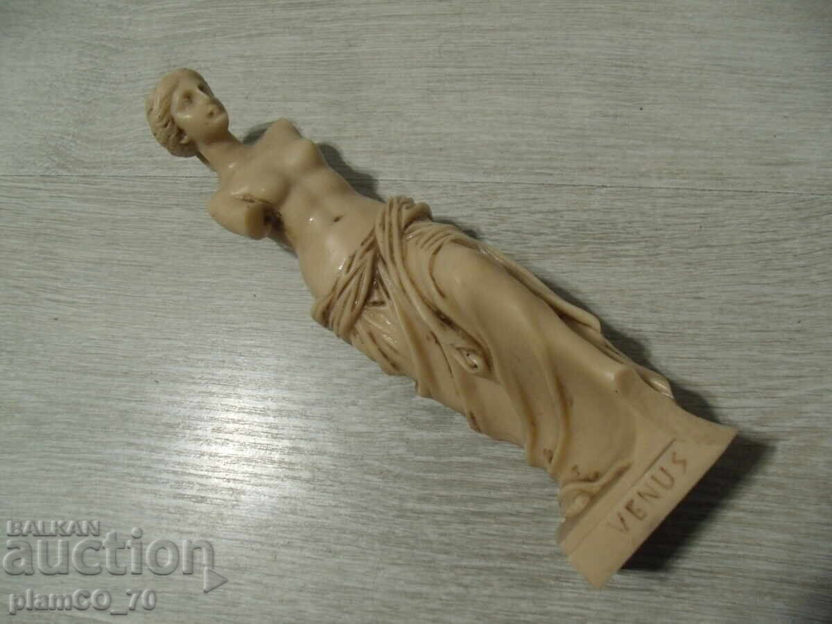 №*7902 old figure / statuette - VENUS with price 30.00 BGN | € 15.34 №*7902 old figure / statuette - VENUS with price 30.00 BGN | € 15.34