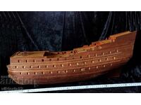 ξύλινο κύτος πλοίου - για μοντελοποίηση πλοίων