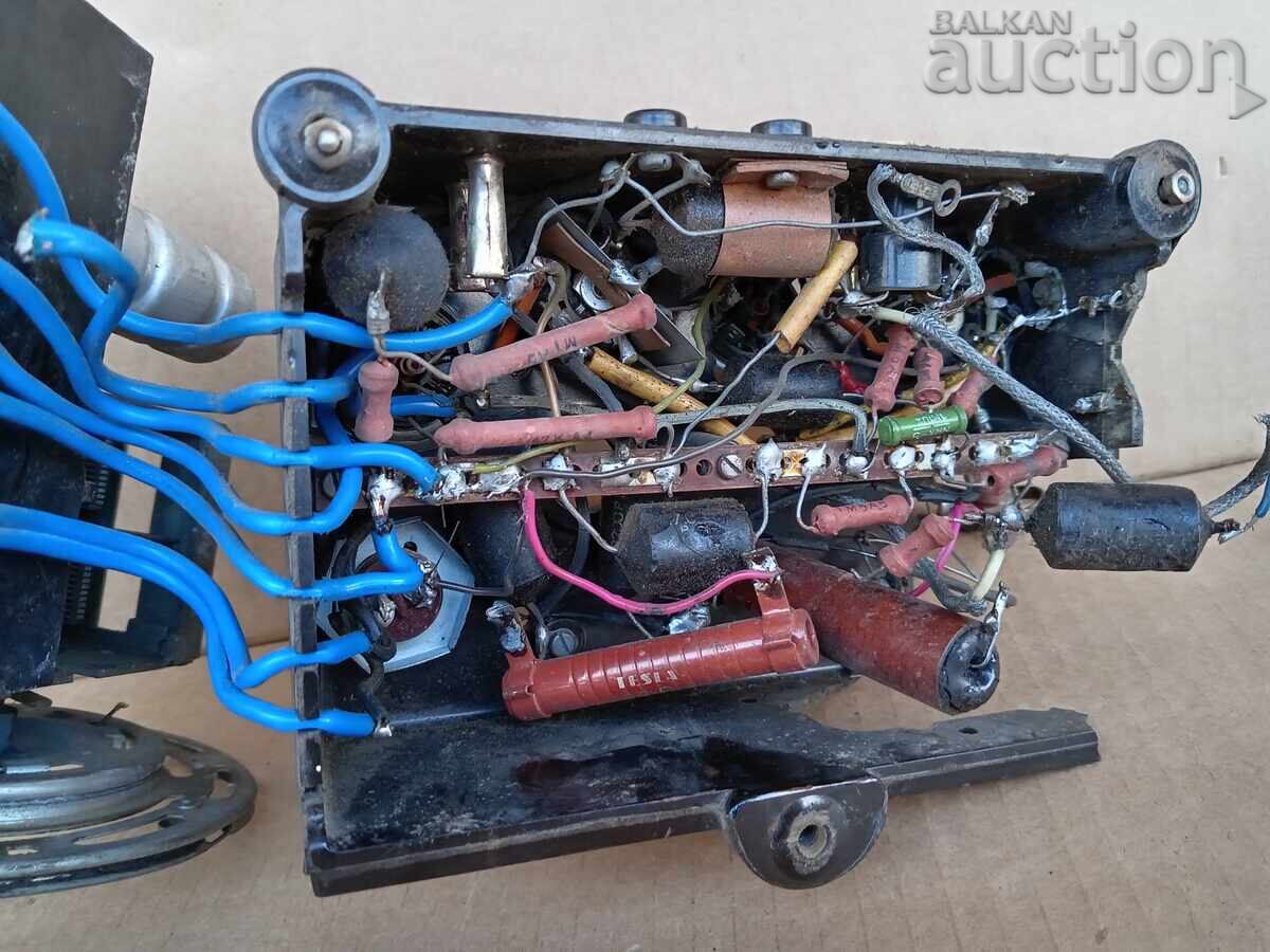 antique radio receiver PHILIPS - 7