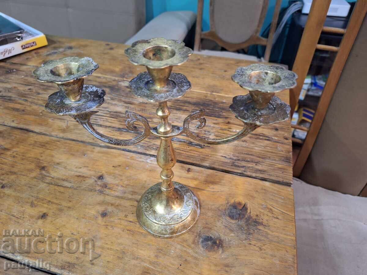Delivery of CANDLESTICK BRONZE BRASS