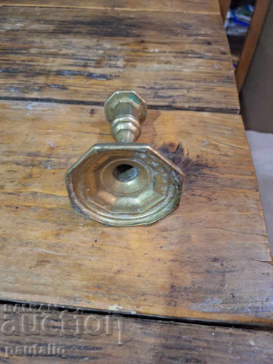 Delivery of CANDLESTICK BRONZE BRASS Delivery of CANDLESTICK BRONZE BRASS