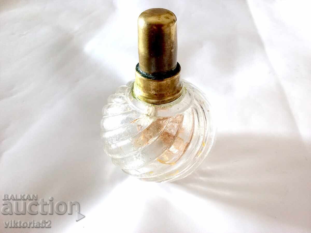 Old Berger lamp made of pressed cast glass from 1914 - 6 Old Berger lamp made of pressed cast glass from 1914 - 6