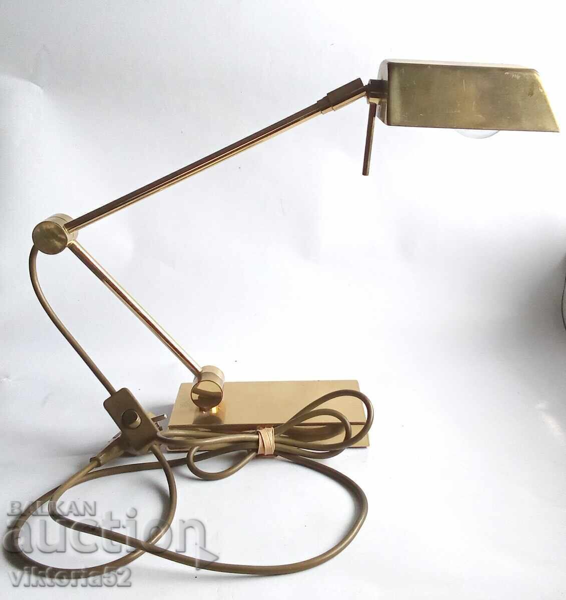 Vintage Αρθρωτό γραφείο λάμπα OMI σε Χρυσό (Doré)