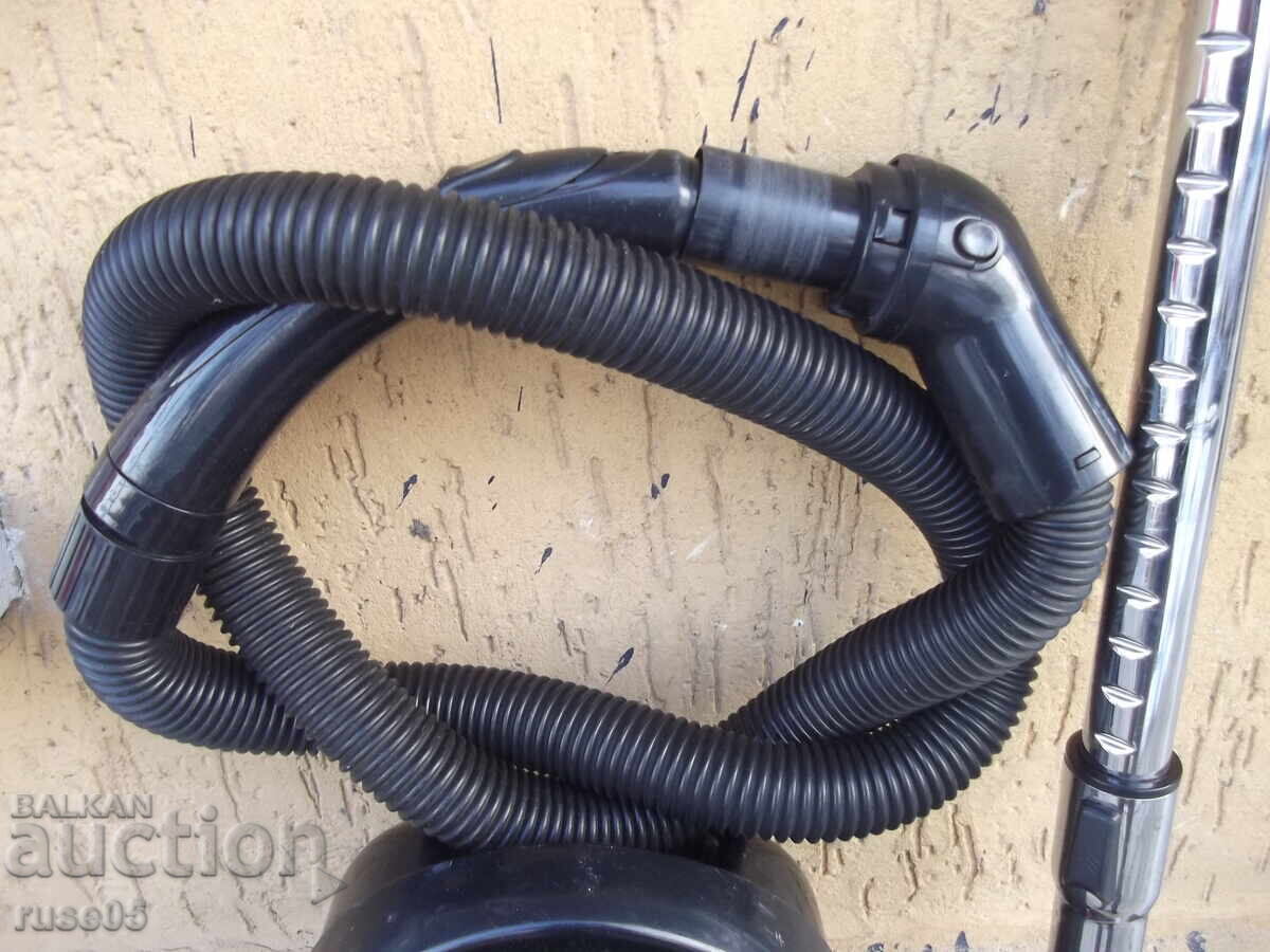 Auction Vacuum cleaner "SAPIR - SP 1001AP" working Auction Vacuum cleaner "SAPIR - SP 1001AP" working