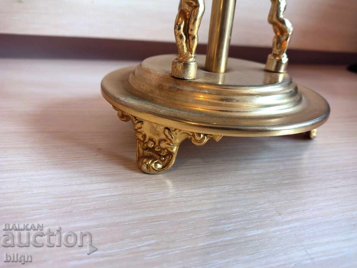 Delivery of A beautiful Gilt Dish