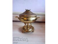 Прекрасен Позлатен Съд