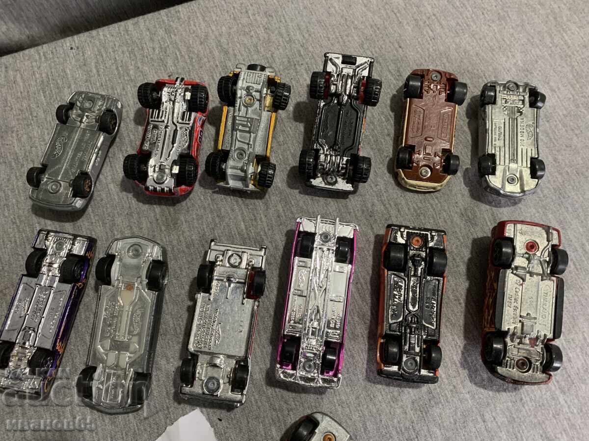 Hot Wheels cars - 6 Hot Wheels cars - 6