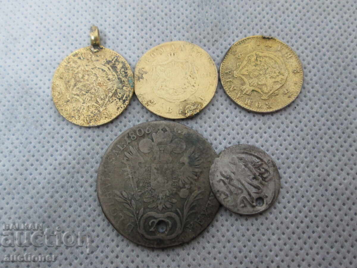 Delivery of LOT OF COINS Delivery of LOT OF COINS