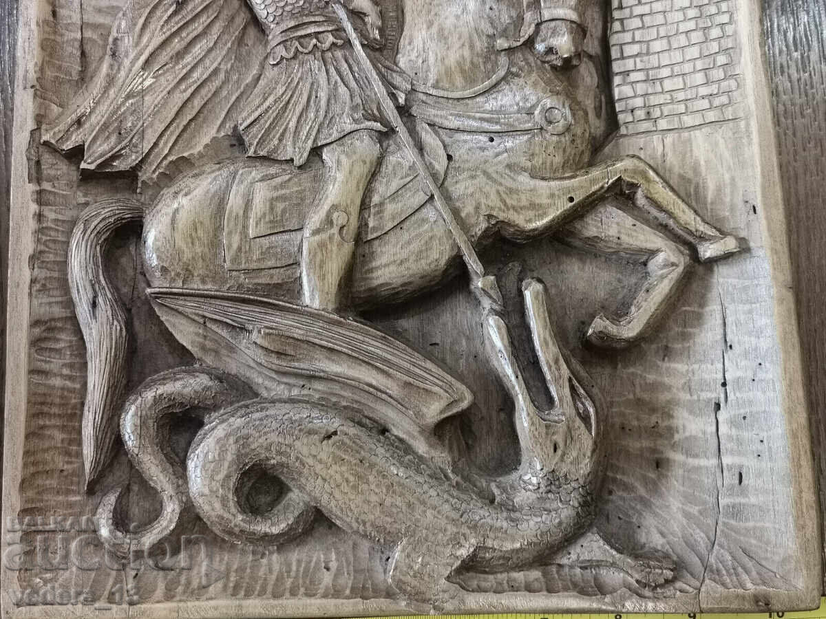 Auction  AUTHOR'S WOOD CARVING