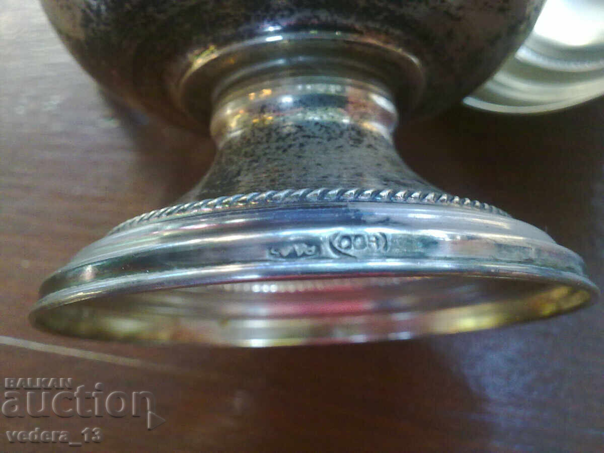 Livrarea CUPA DE ARGINT Livrarea CUPA DE ARGINT