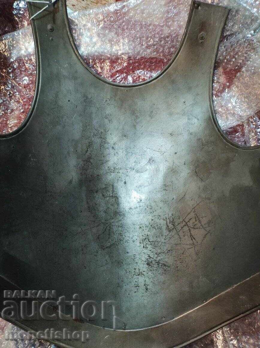 We offer ANTIQUE front bumper - 7