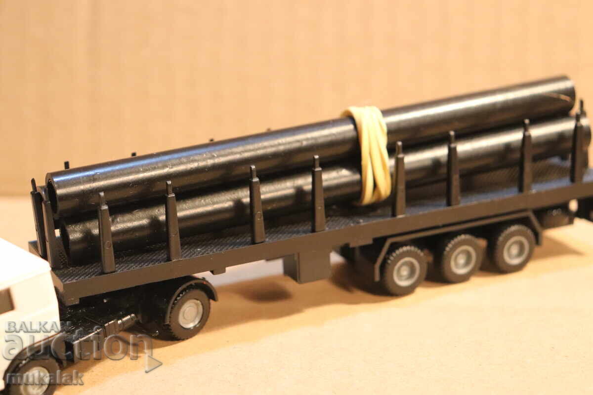 Auction IGRA 1:87 H0 LIAZ SKODA TRUCK TRUCK TOY MODEL Auction IGRA 1:87 H0 LIAZ SKODA TRUCK TRUCK TOY MODEL