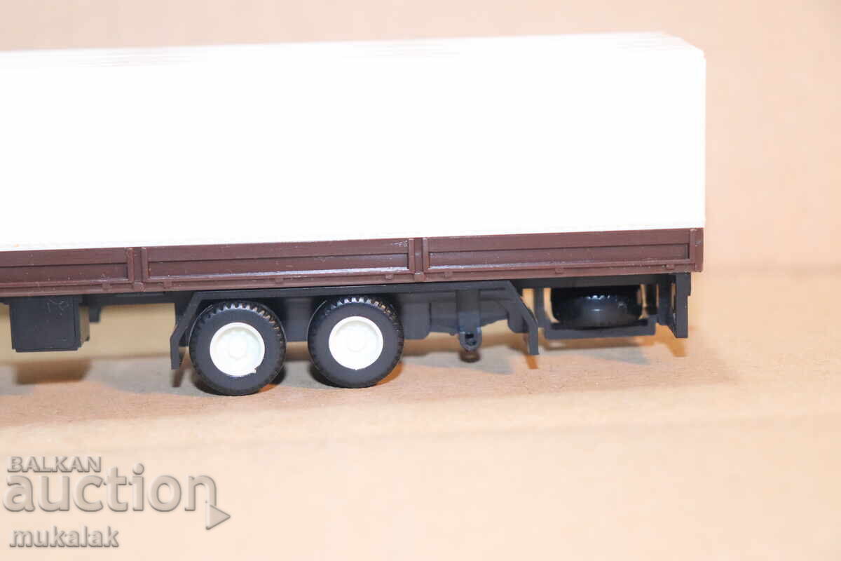 IGRA 1:87 H0 LIAZ SKODA TRUCK TRUCK TOY MODEL with price 25.00 BGN | € 12.78 IGRA 1:87 H0 LIAZ SKODA TRUCK TRUCK TOY MODEL with price 25.00 BGN | € 12.78