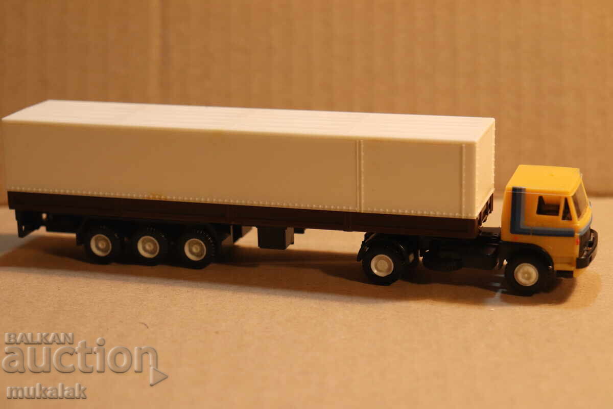 Delivery of IGRA 1:87 H0 LIAZ SKODA TRUCK TRUCK TOY MODEL Delivery of IGRA 1:87 H0 LIAZ SKODA TRUCK TRUCK TOY MODEL