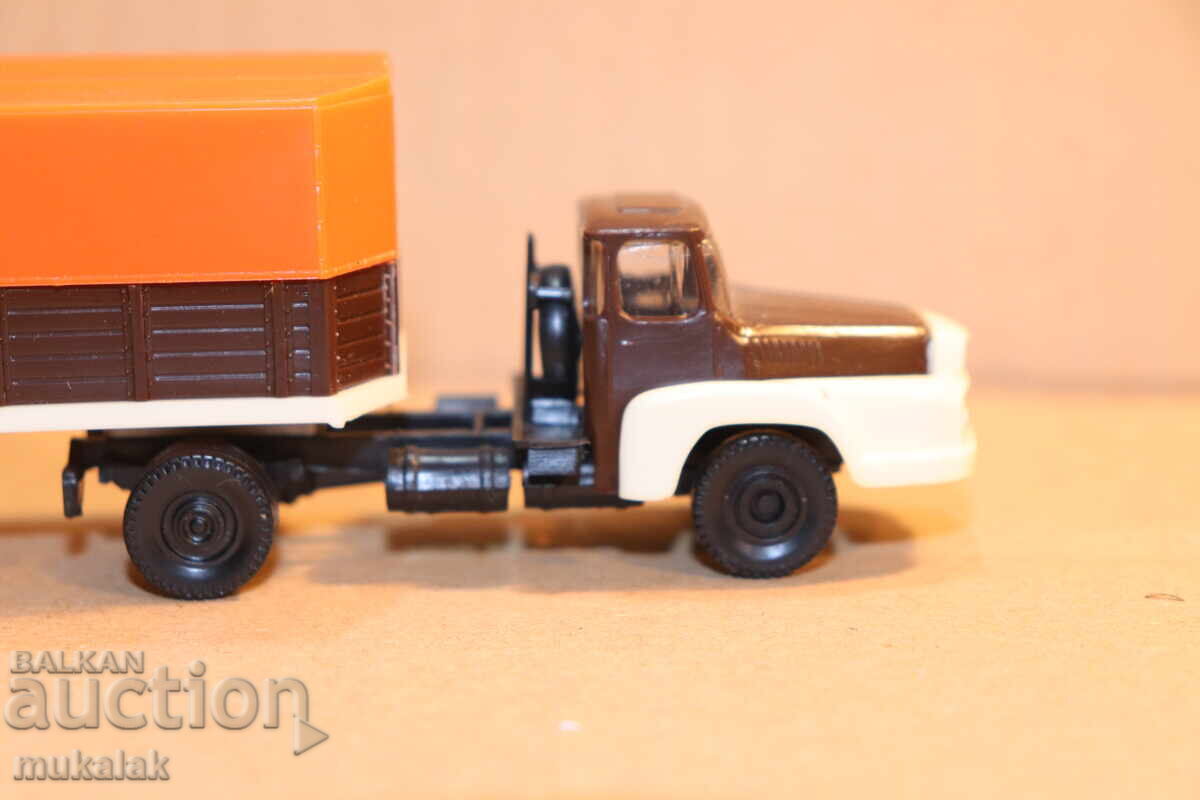 Delivery of PLAY? 1:87 H0 TATRA? PRAFA? TRUCK TRUCK TOY MODEL Delivery of PLAY? 1:87 H0 TATRA? PRAFA? TRUCK TRUCK TOY MODEL