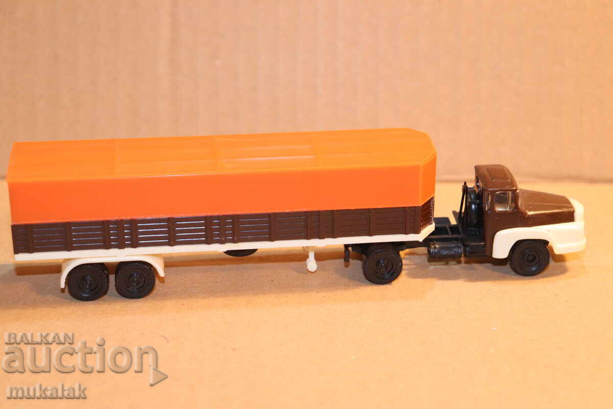 PLAY? 1:87 H0 TATRA? PRAFA? TRUCK TRUCK TOY MODEL - 5 PLAY? 1:87 H0 TATRA? PRAFA? TRUCK TRUCK TOY MODEL - 5