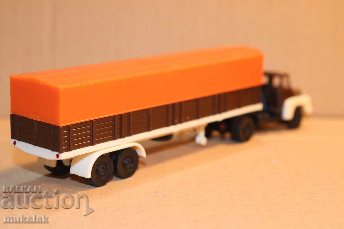 PLAY? 1:87 H0 TATRA? PRAFA? TRUCK TRUCK TOY MODEL - 6 PLAY? 1:87 H0 TATRA? PRAFA? TRUCK TRUCK TOY MODEL - 6