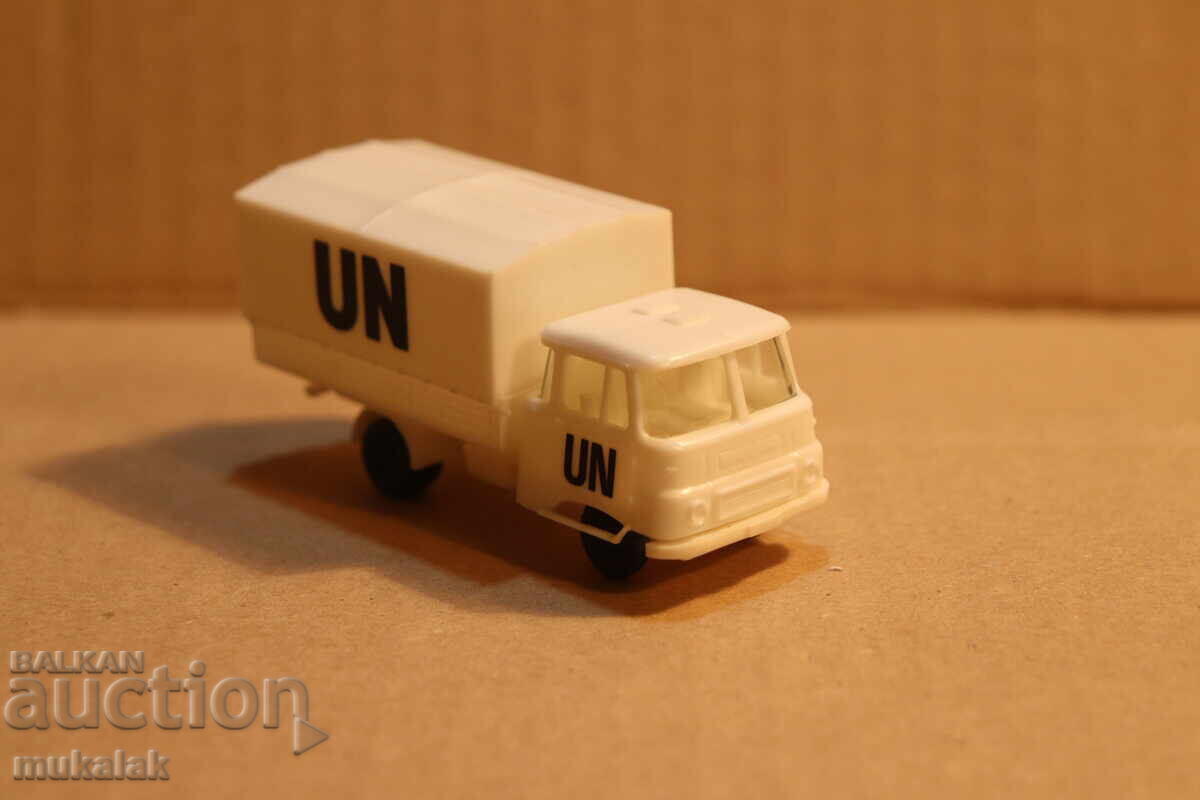 Delivery of Busch? 1:87 H0 ROBUR TRUCK TOY MODEL Delivery of Busch? 1:87 H0 ROBUR TRUCK TOY MODEL