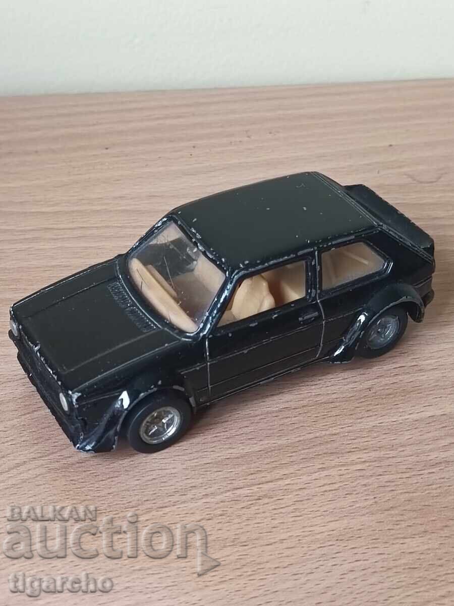 Metal VW golf cart with price 20.00 BGN | € 10.23 Metal VW golf cart with price 20.00 BGN | € 10.23