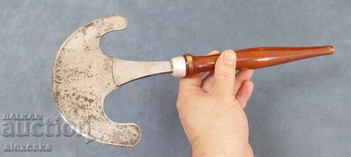 Knife for cutting cabbage with price 25.00 BGN | € 12.78 Knife for cutting cabbage with price 25.00 BGN | € 12.78