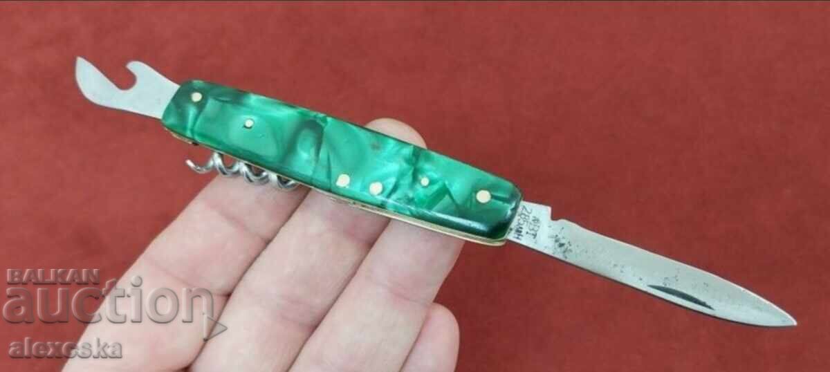 Pocket knife - Hammer and Sickle with price 20.00 BGN | € 10.23 Pocket knife - Hammer and Sickle with price 20.00 BGN | € 10.23