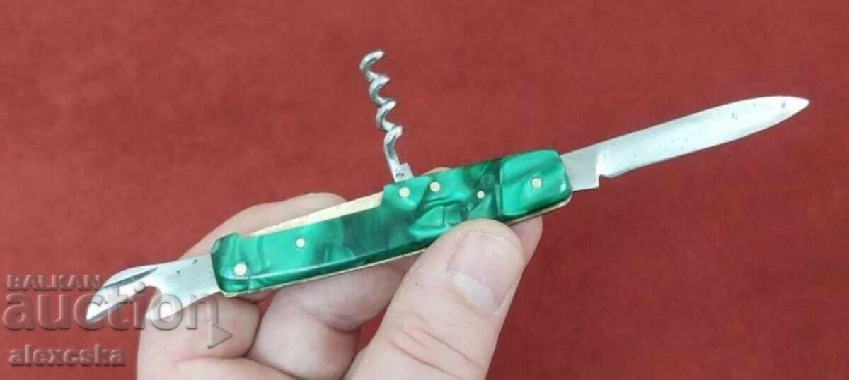 Delivery of Pocket knife - Hammer and Sickle Delivery of Pocket knife - Hammer and Sickle