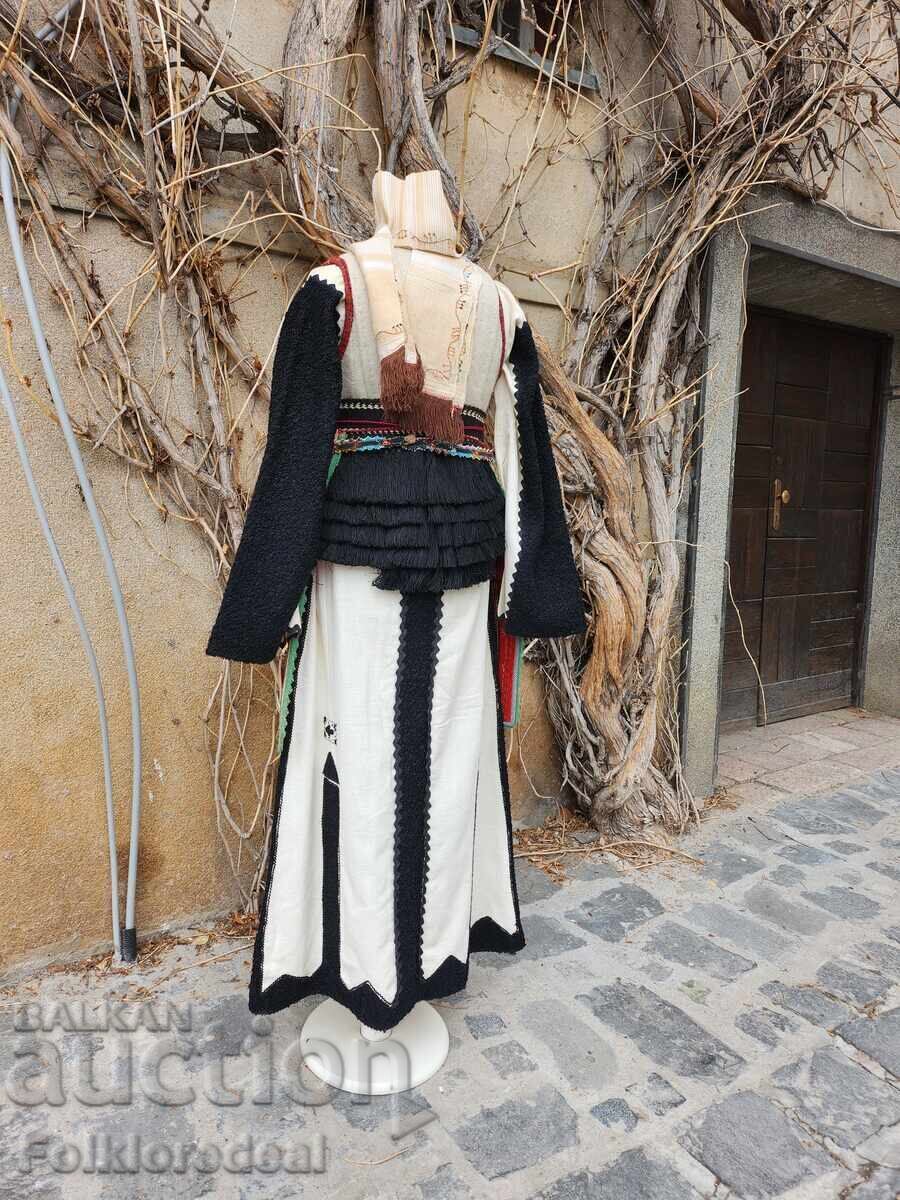 Delivery of Rare women's costume from Skopje Crna Gora from the 19th century Delivery of Rare women's costume from Skopje Crna Gora from the 19th century