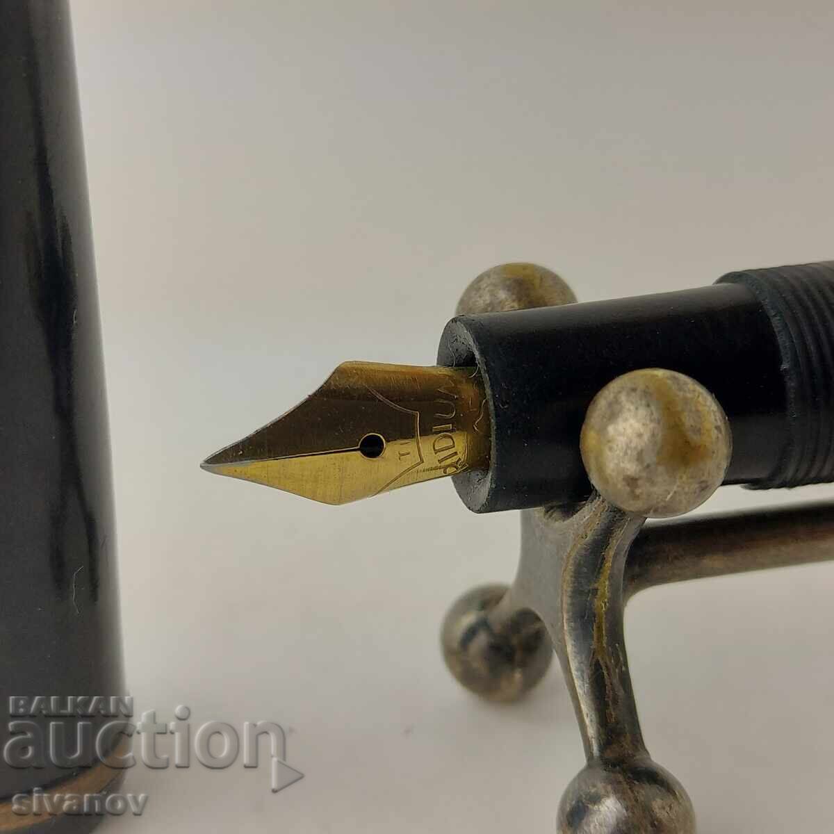 Interesting old VICTORY bakelite pen #5802 with price 29.99 BGN | € 15.33