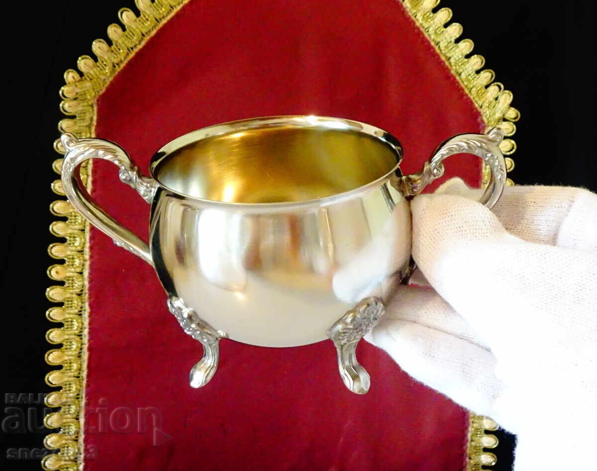 Licitație Zaharniță argintată, cupă din bronz
