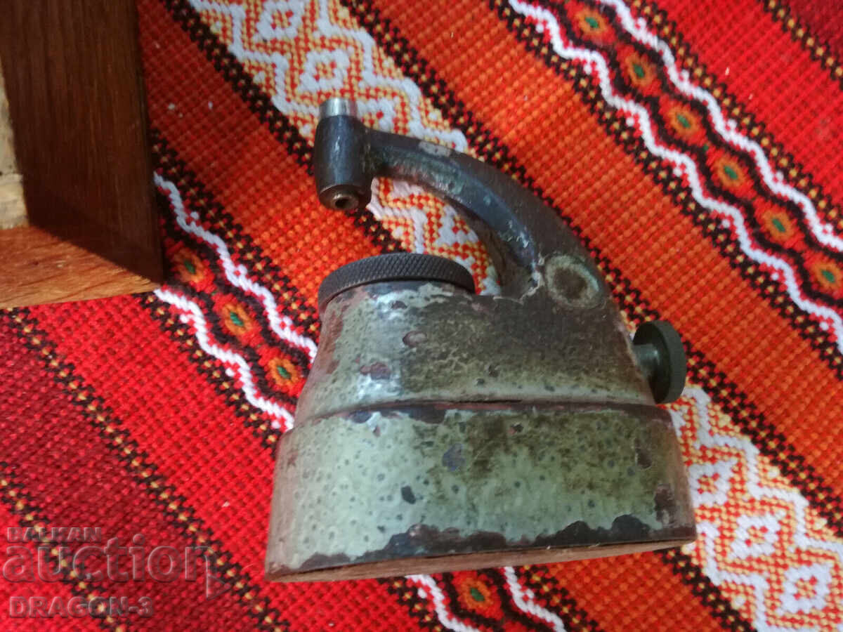 Auction WATCHMAKER'S SHOP Auction WATCHMAKER'S SHOP