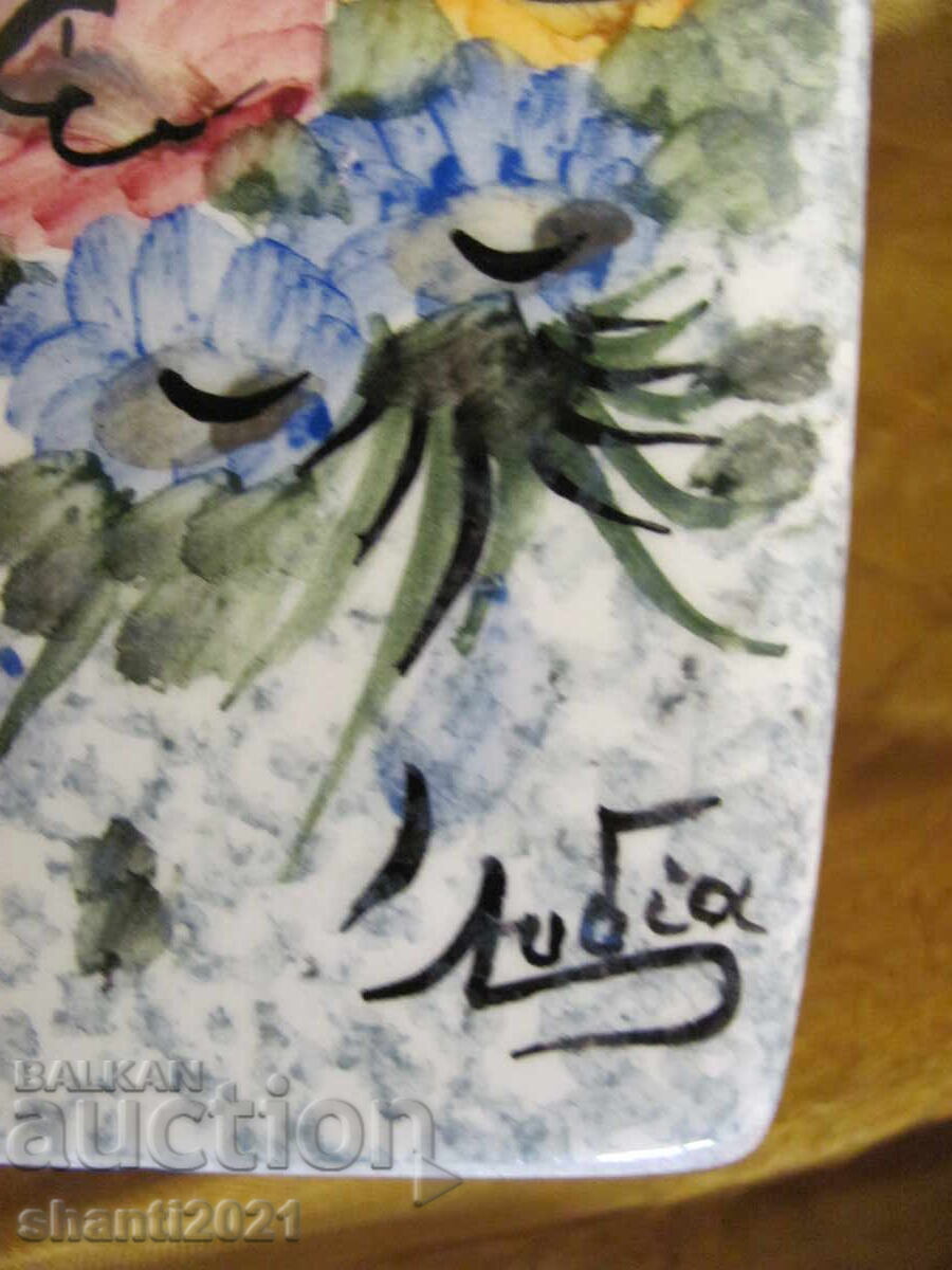 Auction Author's porcelain vase, hand-painted, signed Auction Author's porcelain vase, hand-painted, signed