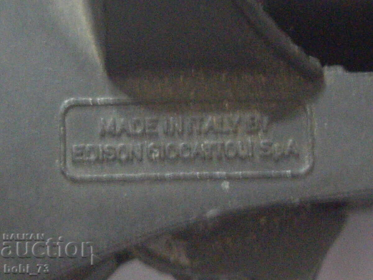 Delivery of Old pistol. Delivery of Old pistol.