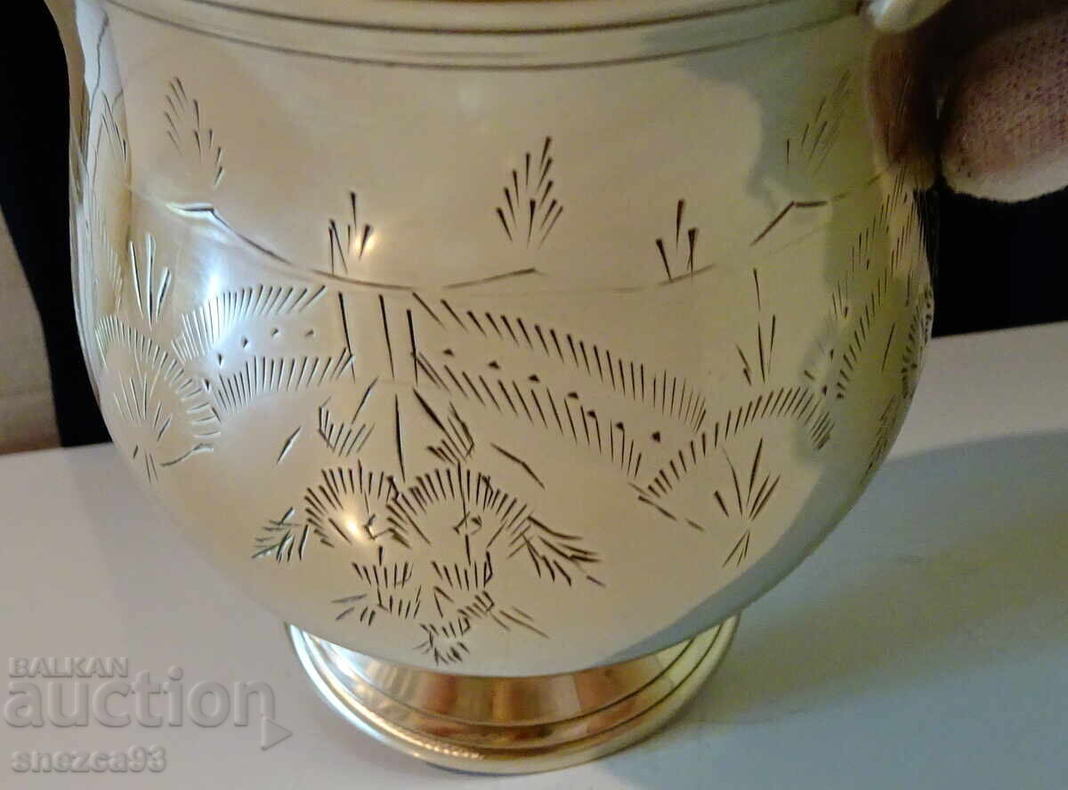 Auction British bronze ice bucket, ice pail, jug, marked Auction British bronze ice bucket, ice pail, jug, marked