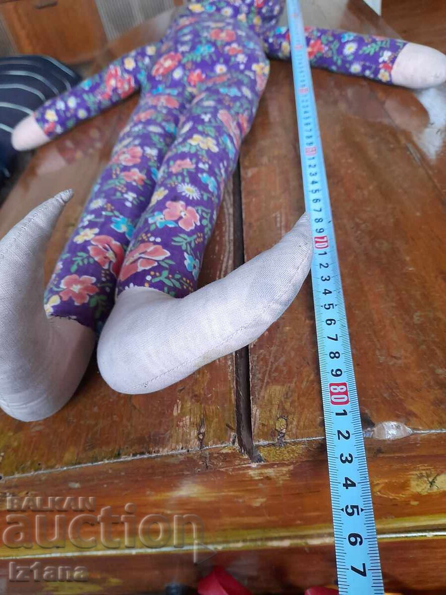 Παράδοση Παλιά κούκλα, κλόουν Παράδοση Παλιά κούκλα, κλόουν