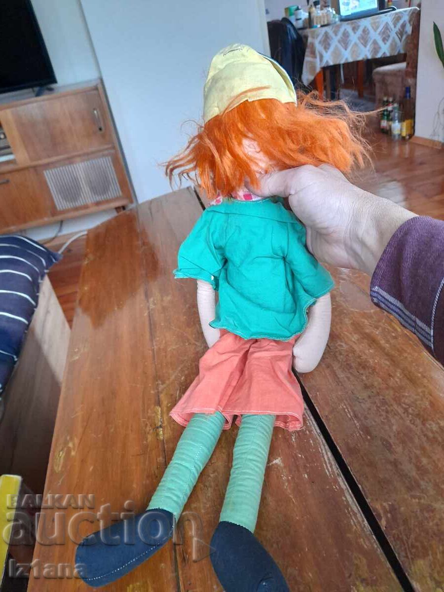 Delivery of Old doll, clown Delivery of Old doll, clown